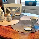 아파트 Fewo1846 - Unsere Blume - Charmante 2-zimmer-wohnung Mit Terrasse 플렌스부르크