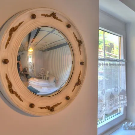 Fewo1846 - Unsere Blume - Charmante 2-zimmer-wohnung Mit Terrasse *