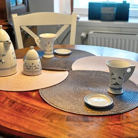 公寓 Fewo1846 - Unsere Blume - Charmante 2-zimmer-wohnung Mit Terrasse 弗伦斯堡