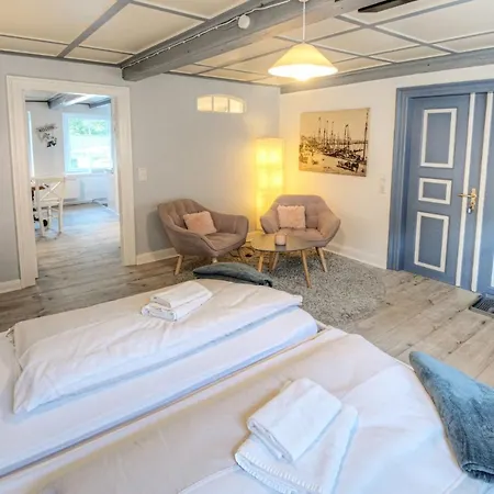 Fewo1846 - Unsere Blume - Charmante 2-zimmer-wohnung Mit Terrasse Flensburg